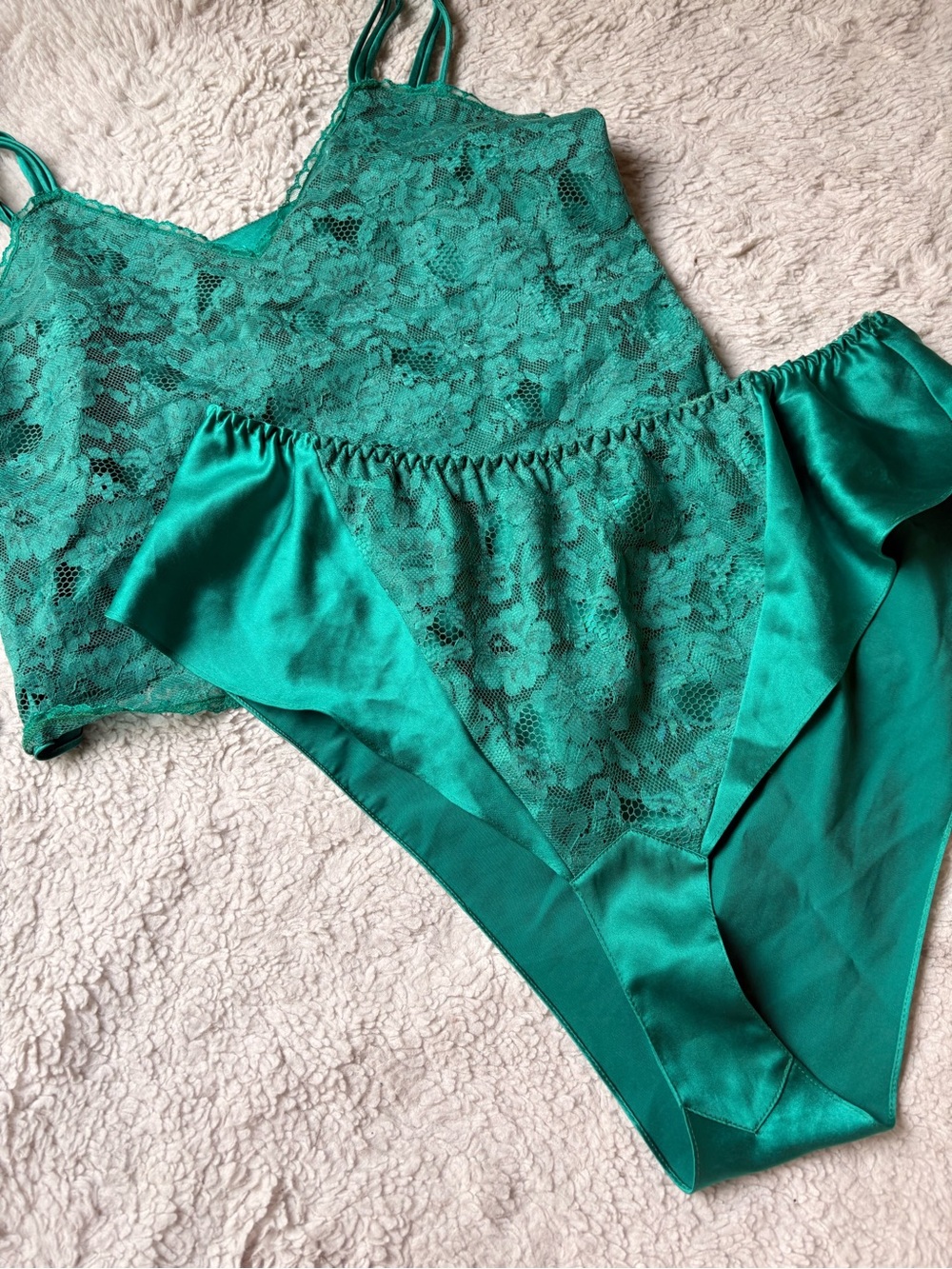 Vintage Gold Label Victorias Secret Pajama Set - M